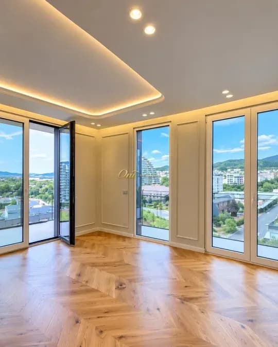 PARKU OLIMPIK APARTAMENT PER SHITJE 3+1