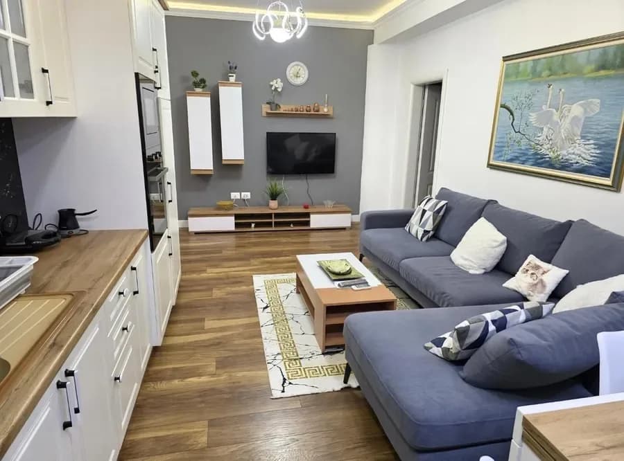 Apartament për qira Tiranë - qyteti