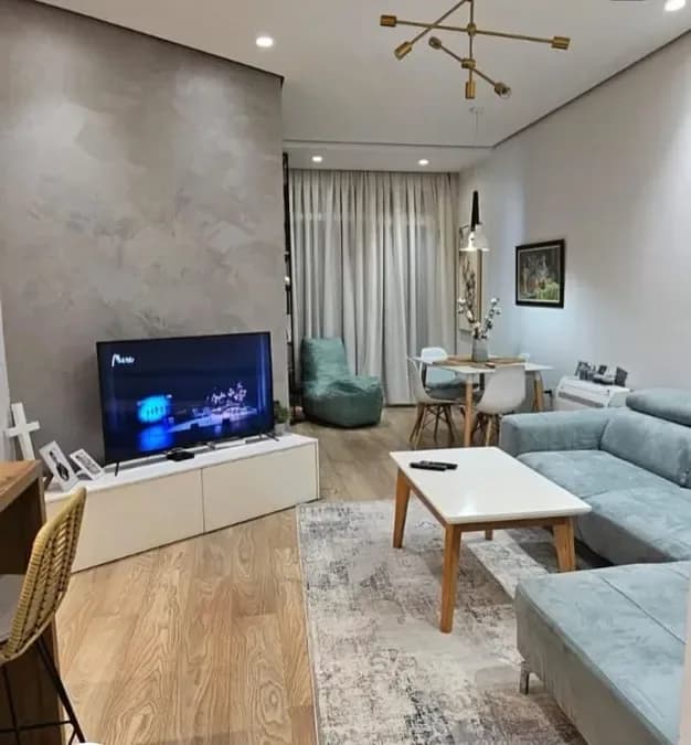 JEPET APARTAMENT ME QERA 1+1, KOPSHTI BOTANIK