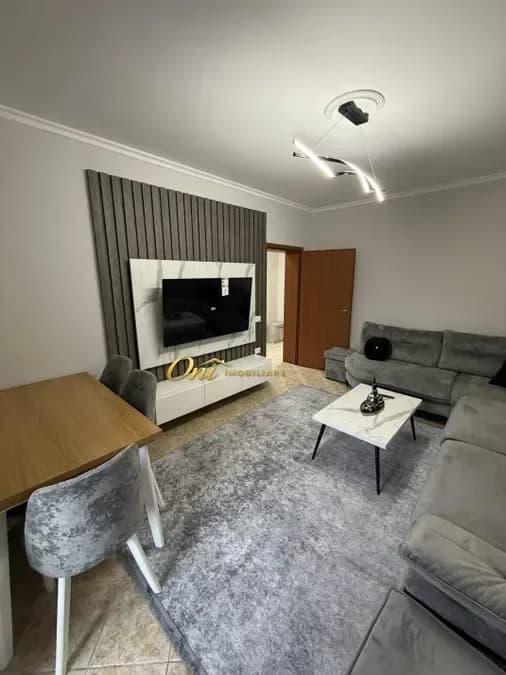 RRUGA E DURRESIT, APARTAMENT PER QERA 2+1