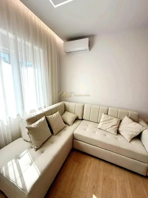 RRUGA MYSLYM SHYRI APARTAMENT PER QERA 1+1