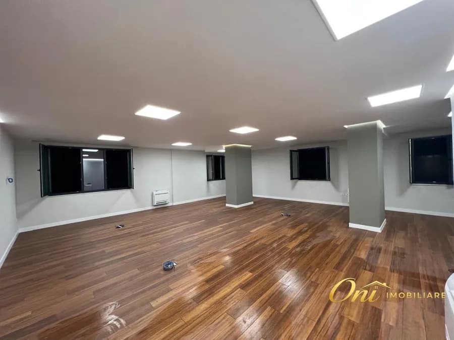 Office to rent Shallvaret - Exhibition - Gjergj Fishta Blvd. (Tirana - city) 3