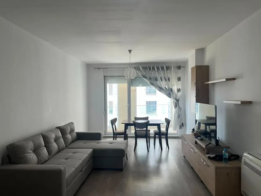 JEPET APARTAMENT ME QERA 2+1, SIRI KODRA
