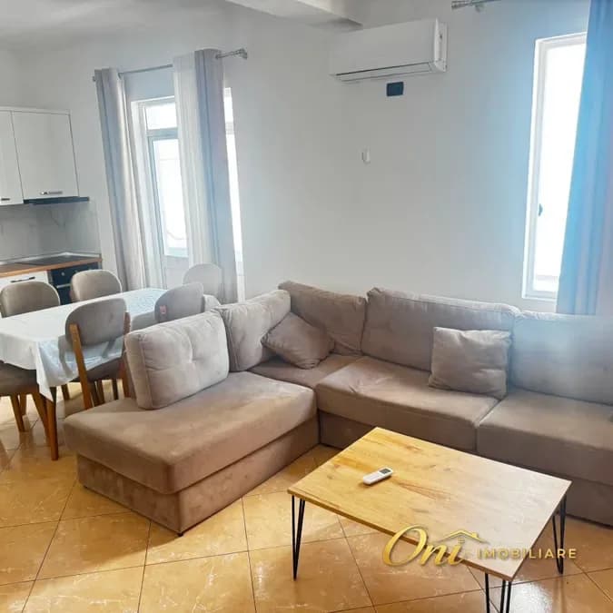 JEPET APARTAMENT ME QERA 1+1, RRUGA 5 MAJI