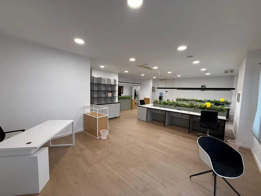Office to rent Kavaja Str (Tirana - city) 2