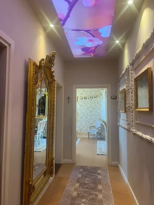 Apartament për qira Komuna e Parisit - Kristal Center (Tiranë - qyteti)