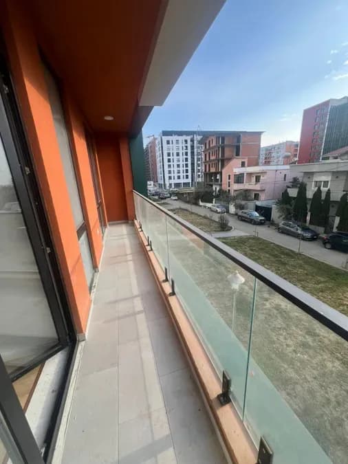 Apartament për qira Tiranë - qyteti