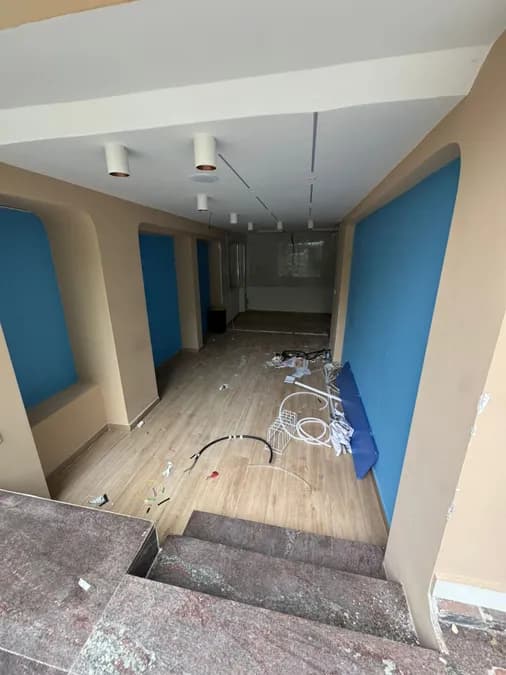 Store to rent Center (Tirana - city) 4
