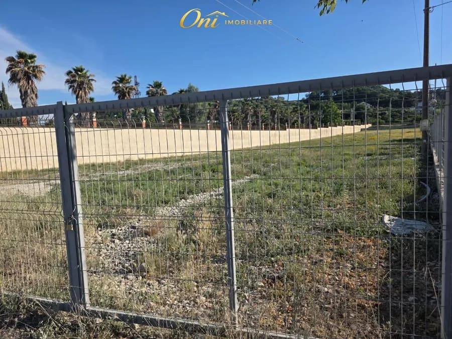 Land Plot to rent Casa Italia (Tirana - city)