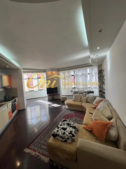 Apartment to rent Komuna e Parisit - Kristal Center (Tirana - city)