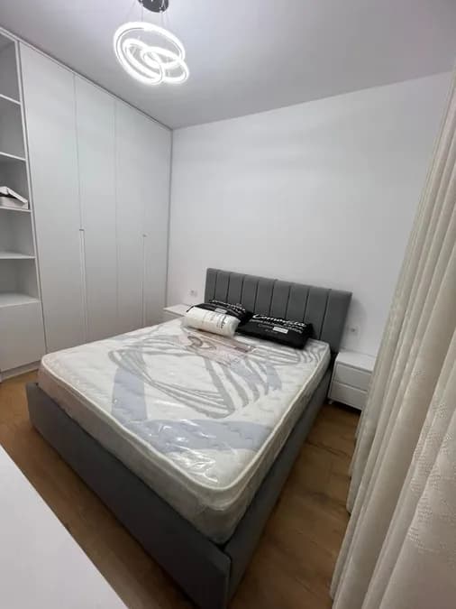 Apartment to rent 5 Maji Str. - Siri Kodra - Durresi Restaurant (Tirana - city) 3