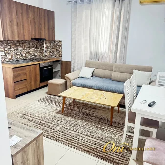 JEPET APARTAMENT ME QERA 1+1, 5 MAJI