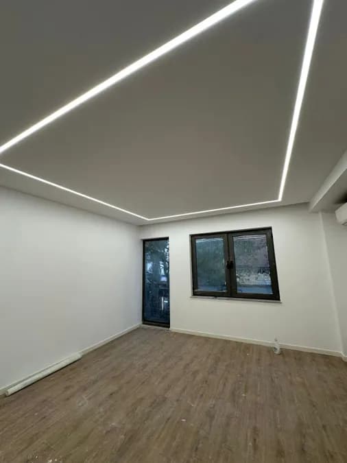 Office to rent Ali Demi (Tirana - city) 3