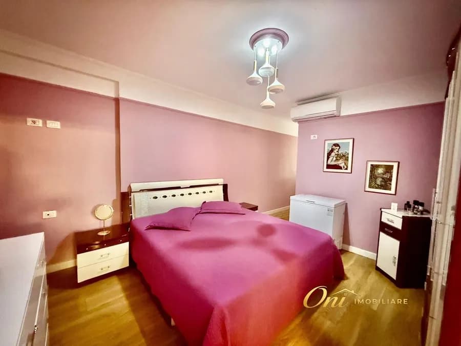 Apartment to rent Komuna e Parisit - Kristal Center (Tirana - city) 3