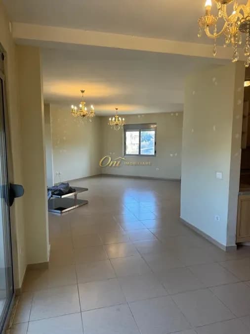 LIQENI I THATE, APARTAMENT PER QERA 3+1