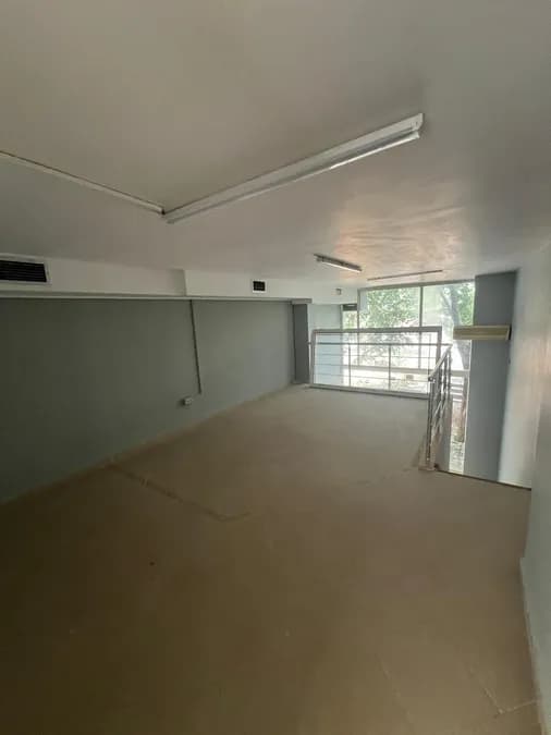 Office to rent New Bazaar - Red School (Tirana - city) 4
