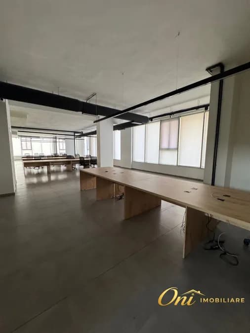 Office to rent Astiri - Unaza e Re (Tirana - city) 2