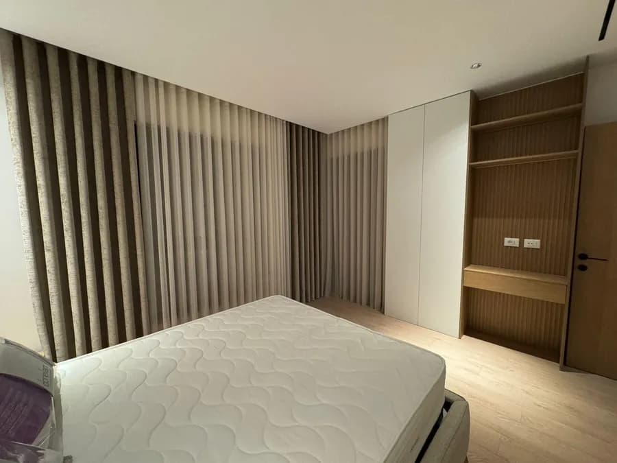 Apartment to rent Komuna e Parisit - Kristal Center (Tirana - city) 2