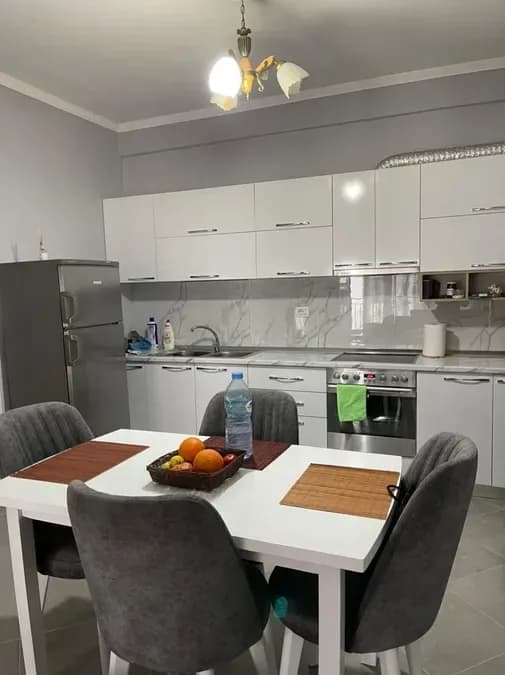 JEPET APARTAMENT ME QERA,ASTIR