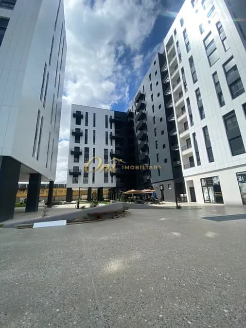 RRUGA 5 MAJI APARTAMENT PER QERA 1+1