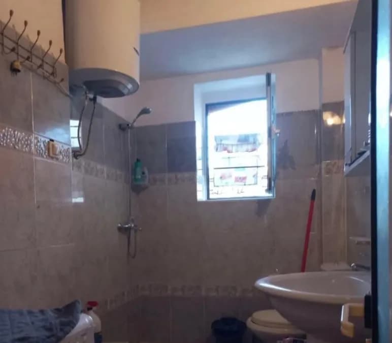 Apartment to rent Brryli - Xhamlliku (Tirana - city) 4