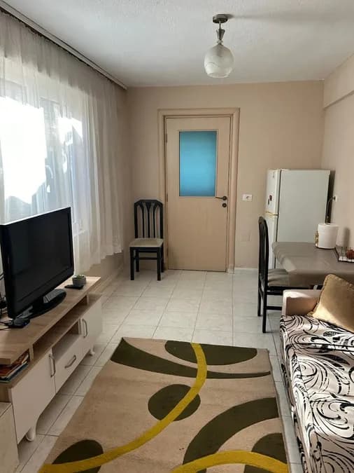 Apartment to rent Center (Tirana - city)