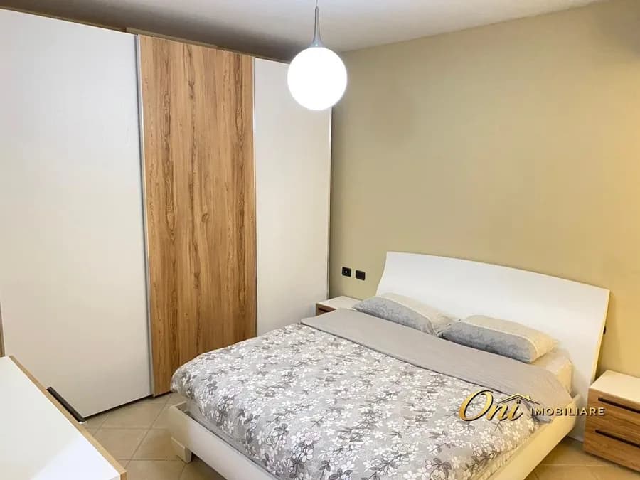 Apartment to rent Center (Tirana - city) 4