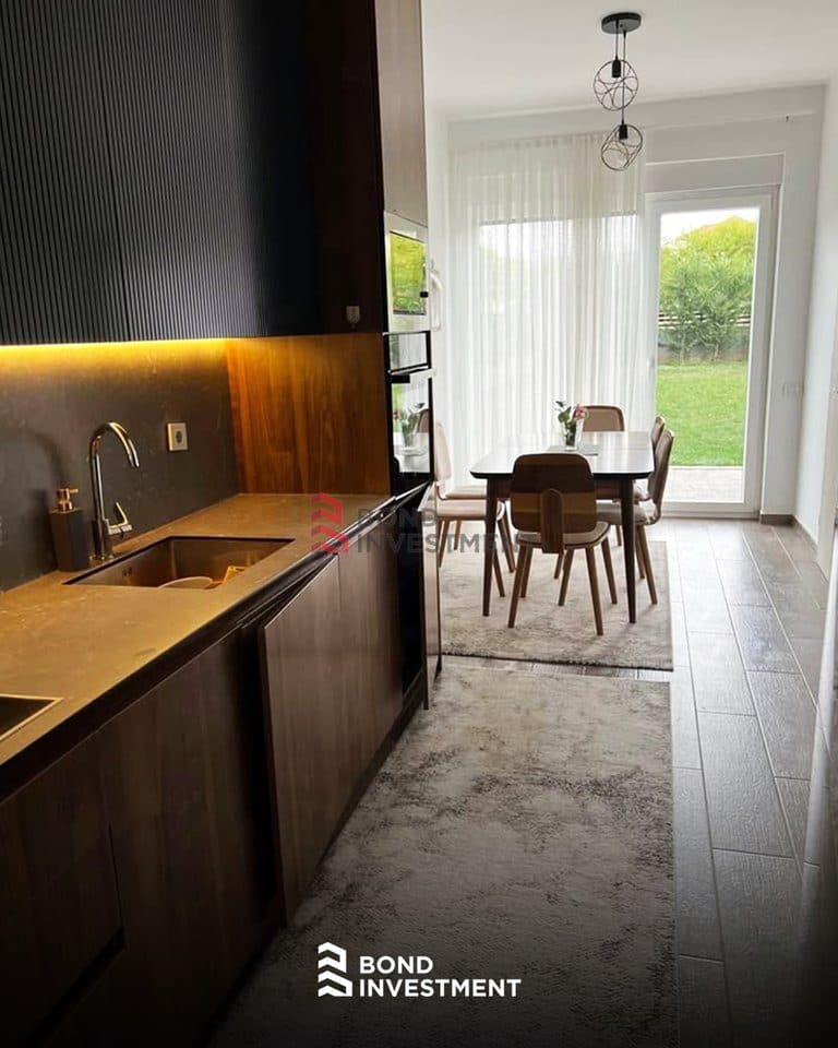 Shtëpi 5+4 Në Shitje në Veternik, Prishtinë - 425,000€ | 240 m² 3