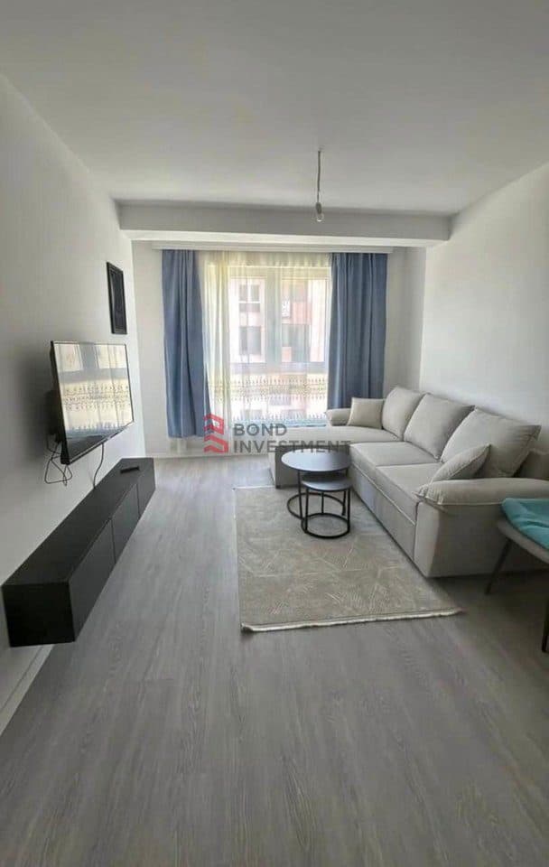 SHITET BANESË E MOBILUAR NË FUSHË KOSOVË – PRANË XHAMISË SË RE | LOKACION FANTASTIK | 60,000 €