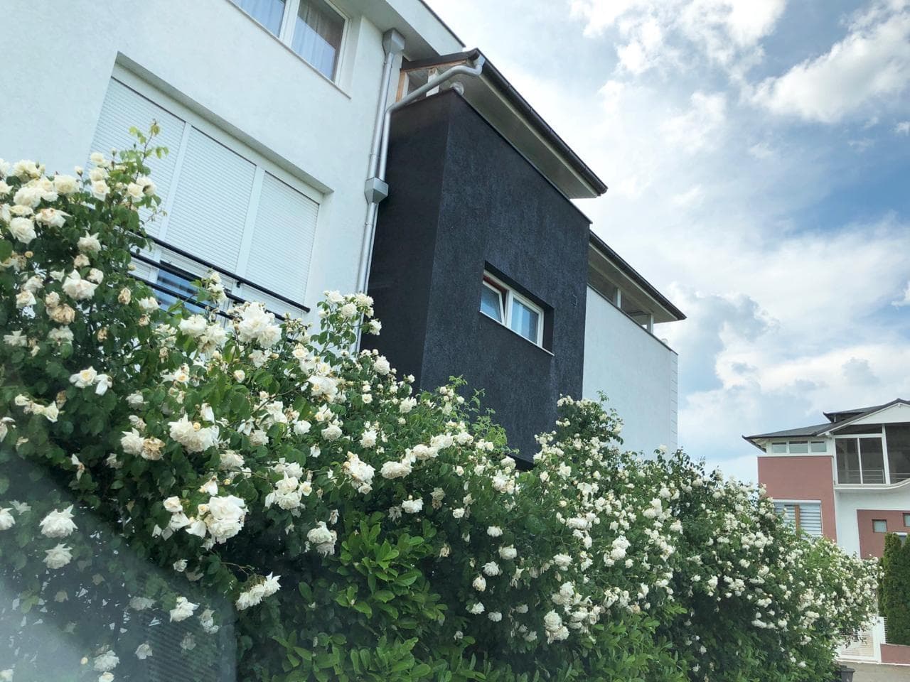 Dy Shtëpi në Shitje | Marigona 2, Prishtinë | 627m² 2