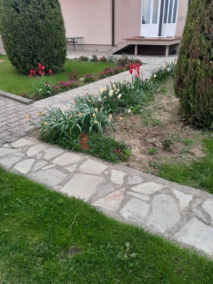 Shtëpi 5+3 Në Shitje në Milloshevë - 500000€ | 100 m² 4