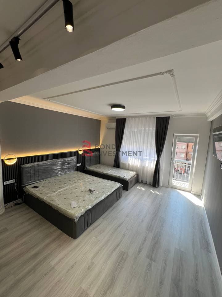Apartament me qira 3+3 mbrapa teatrit, Prishtinë - 2000€ | 106 m² 2