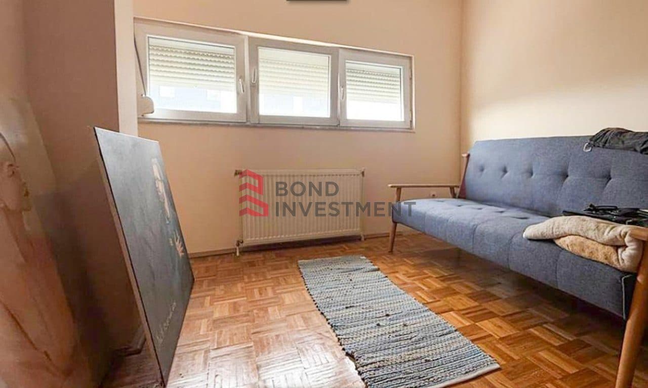 Shitet Banesë 60m² në Rrugën C 3
