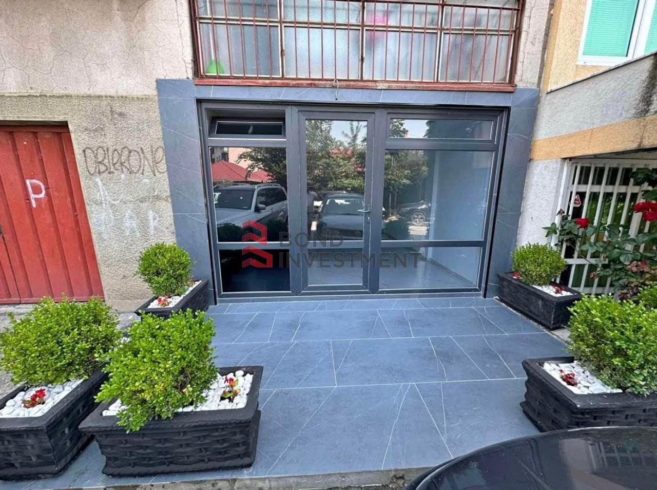 Lokal ne shitje