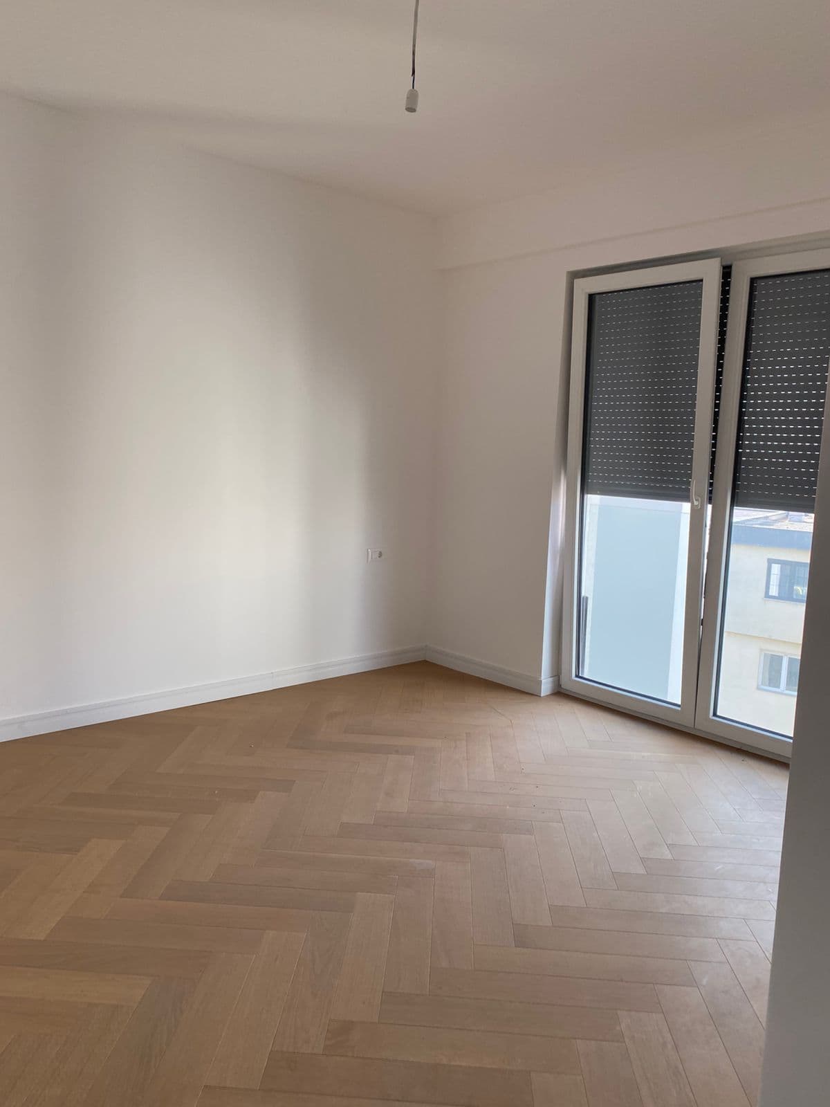 Penthouse modern për shitje në Rrugën B, pas Royal Mall