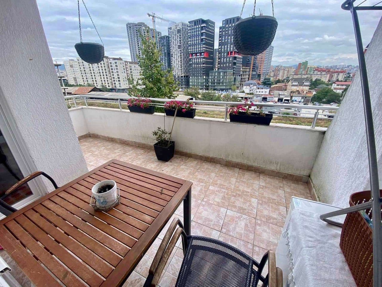 Banesë 2+1 Me Qira në Arbëria - Dragodan, Prishtinë - 700€ | 1 dhomë ndenje, 1 kuzhinë 2