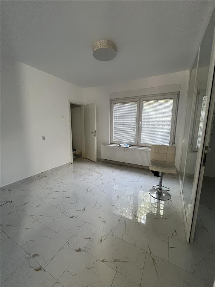 Banesë 1+1 Me Qira në Ulpianë, Prishtinë - 380€ | 40 m² 3