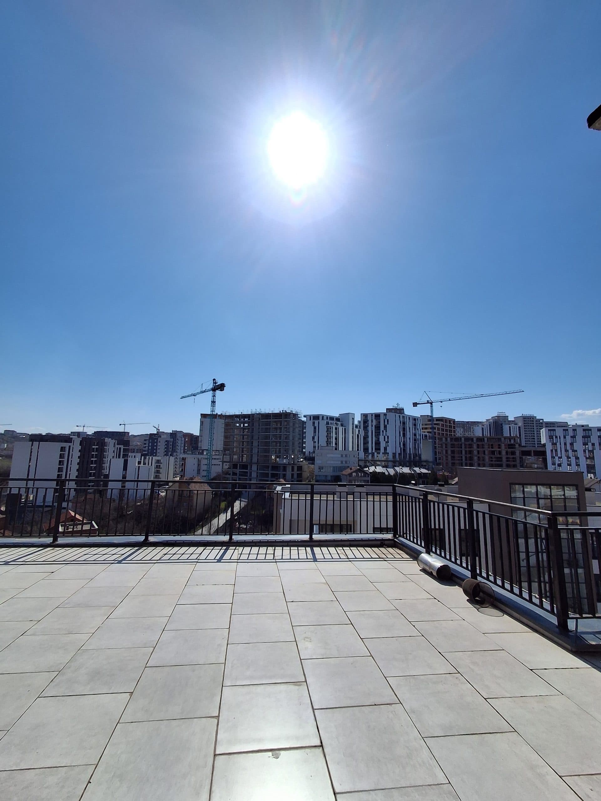 Banesë 4 Me Qira në Lagjja e Spitalit, Prishtinë - 1600€ | 360 m² 3
