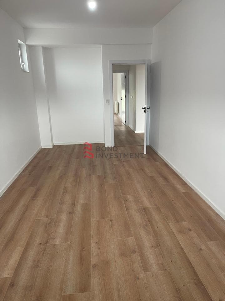 Banesë në Lagjen Kalabria me sipërfaqe prej 96m². 4