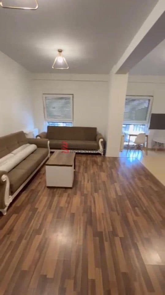 Banesë me Qira 110m²– 2 Dhoma Gjumi, Salloni dhe Kuzhina | Garazh | Termokos | Ballkon i Madh 20m² 2