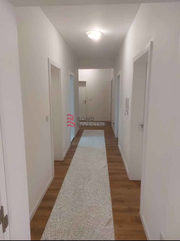 Apartament Modern 3+1 për Shitje në Prishtina e Re, 122 m² 2