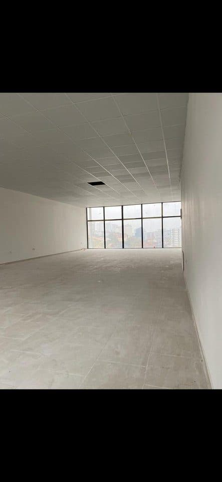 🏢 Lokal në shitje – Mundësi ideale për biznes! 4