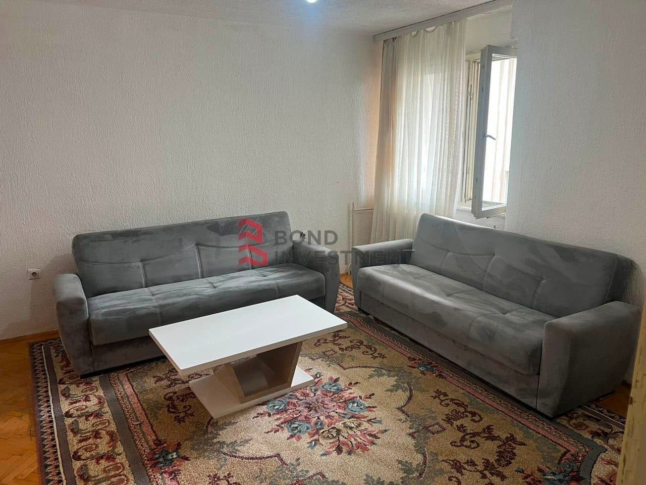 BANESË MODERNE NË SHITJE – 1+1