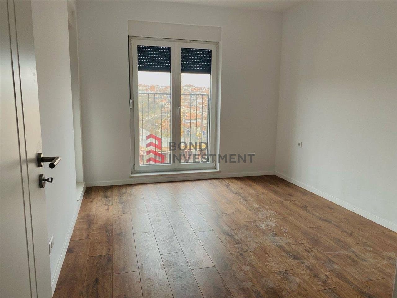 Shitet Banesë Luksoze 82.09 m² në Tophane. 4