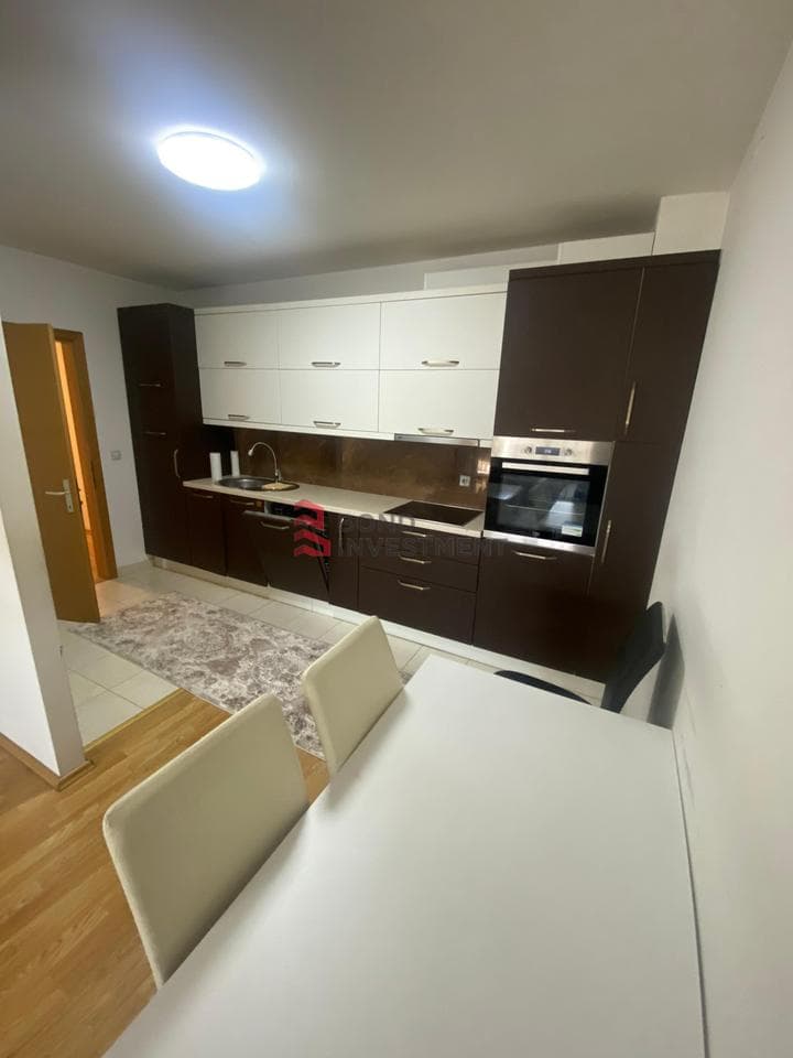 Banesë me Qira në Kalabri (Emshir) – 68 m² | E Mobiluar | 3