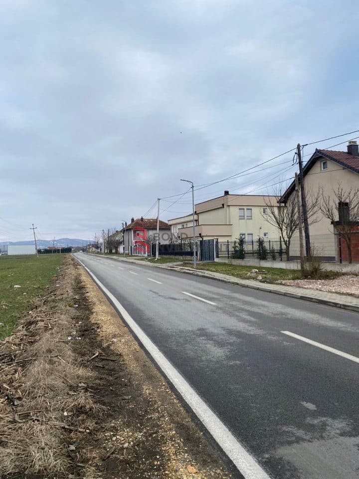 Tok per shitje dhe qera ne Mazgit 3