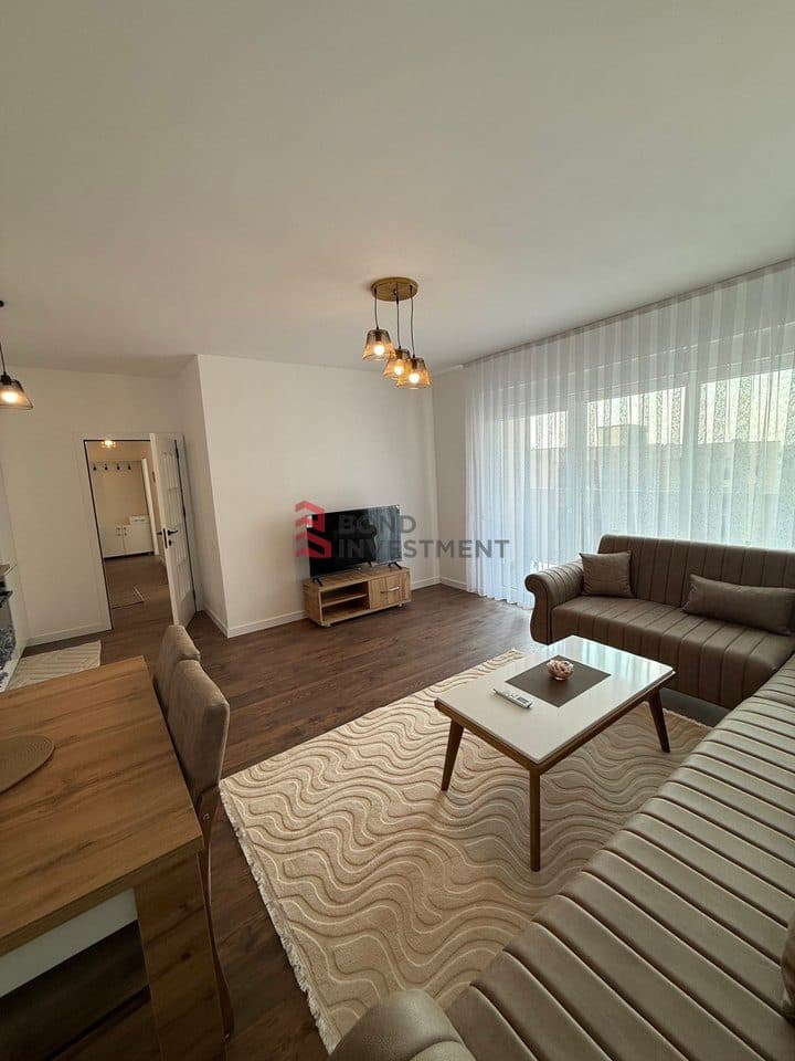 🏢 Banesa me qira – Mati 1, Rr. Ukshin Kovaqica (Objekti Pozhegu Brothers) 2