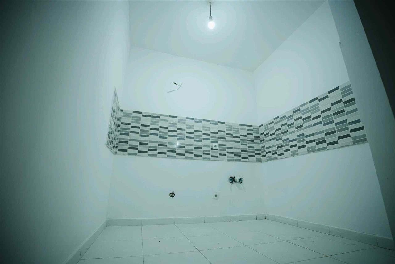 🏡 BANESË NË SHITJE – ID: BL38
📍 Lokacioni: Rr. "Muharrem Fejza", Prishtinë 4