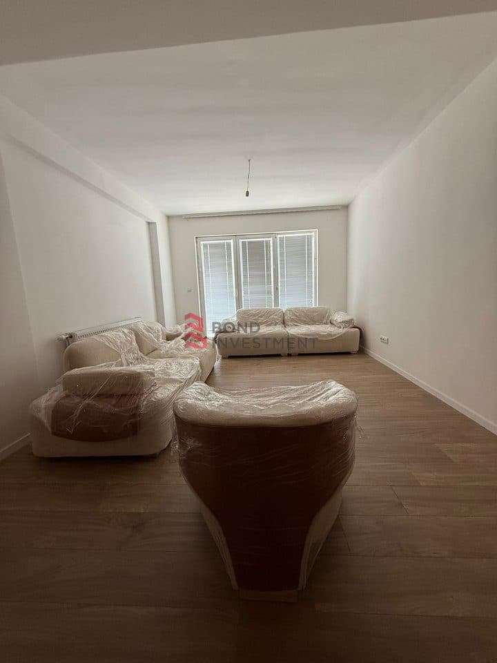 🏢 Banesë me qira / në shitje – Rruga A, Prishtinë