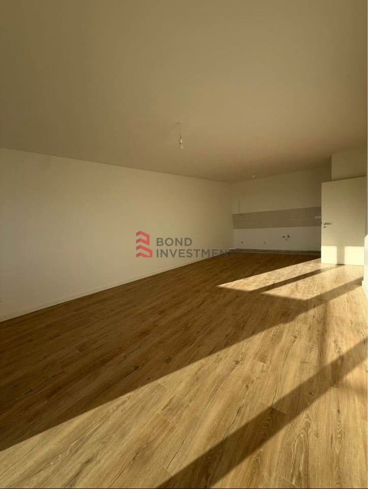 Banesë 3+1 Me Qira në Mati 1, Prishtinë - 550€ | 138 m² 2